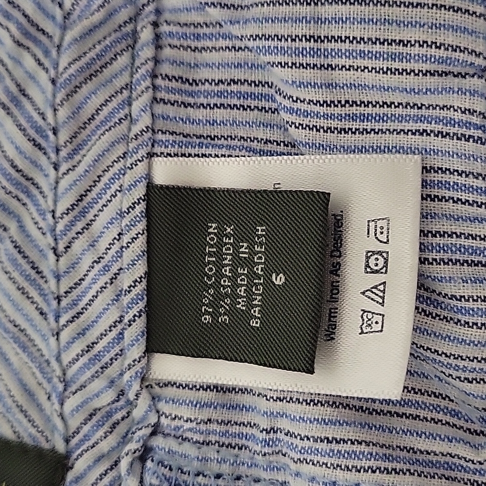 Eddie Bauer Bermuda Style Shorts Women's Size 6 Grey Two Button and Zip Closure - Picture 4 of 10